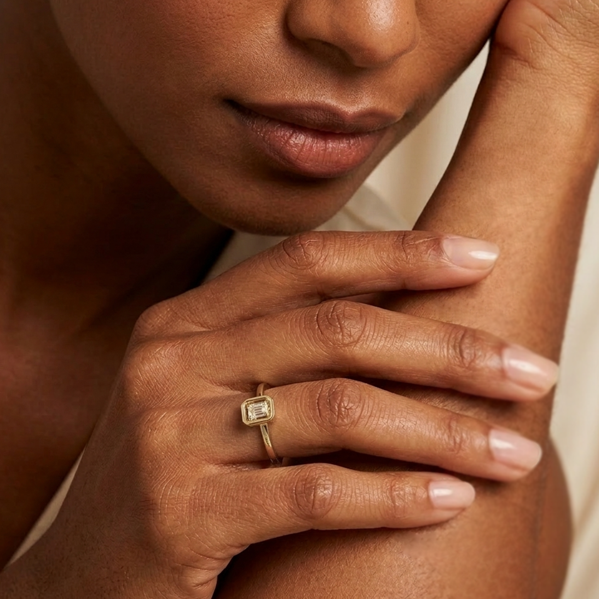 Shimansky 0.3ct Saturn Emerald Diamond Solitaire Ring in 14K Yellow Gold Model View