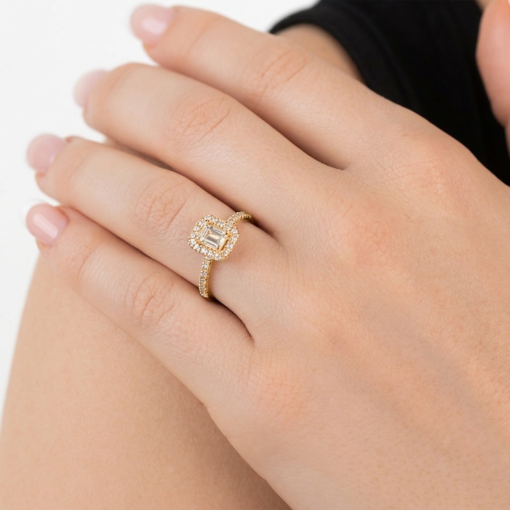 #Metal_Yellow Gold