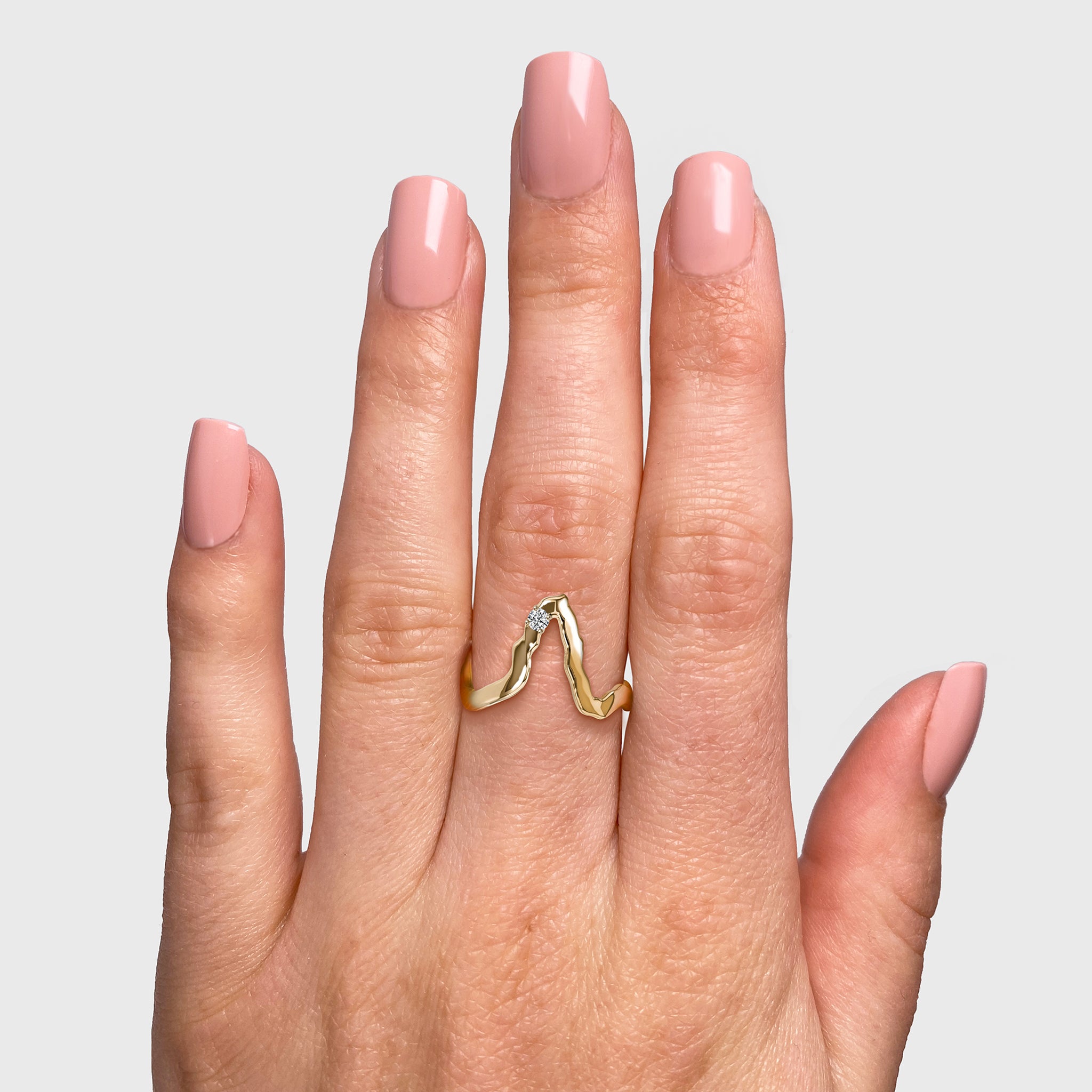 Shimansky 0.05ct Tip of Africa Diamond Ring 14K Yellow Gold Model View