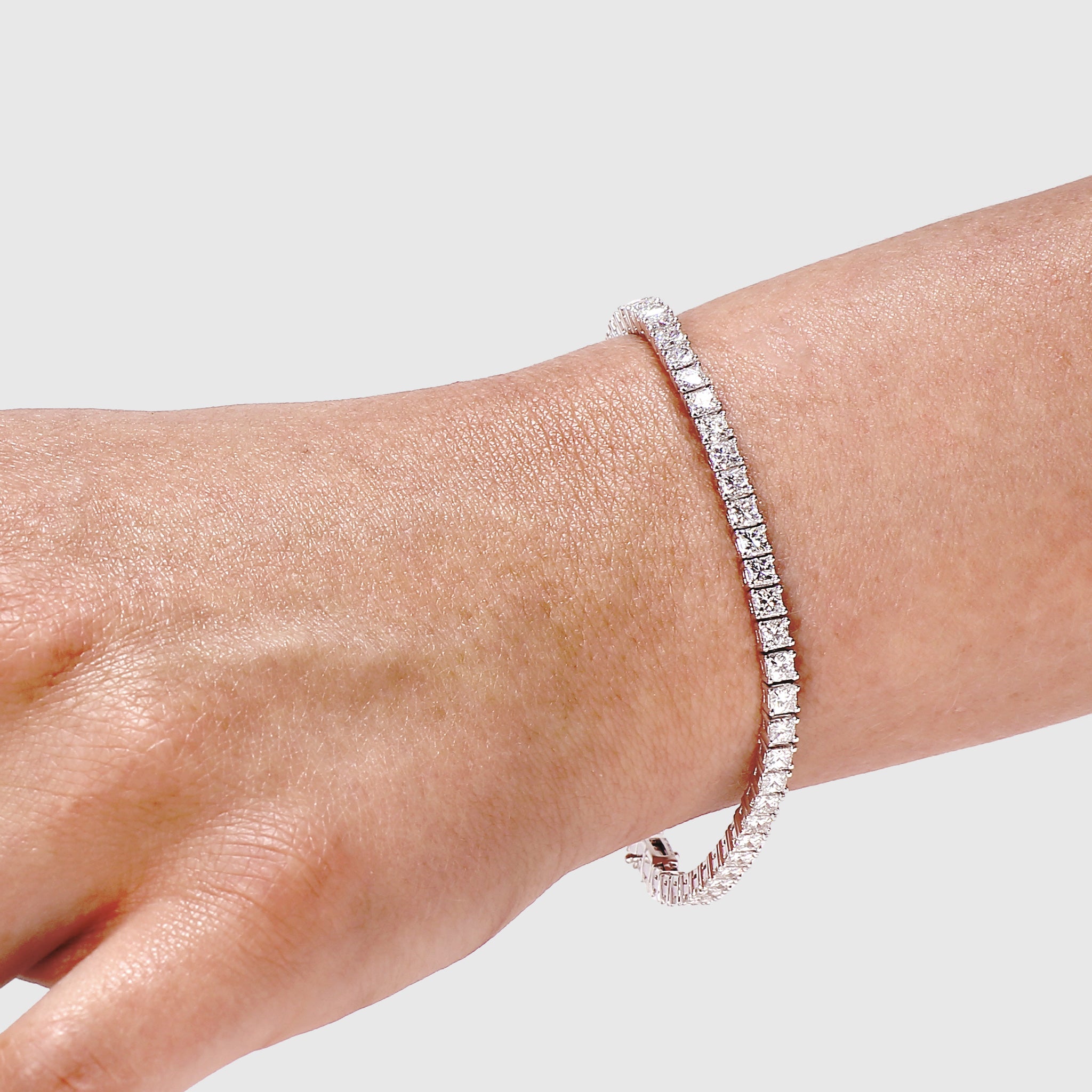 My Girl Diamond Tennis Bracelet 7.00 Carat | Platinum Model View