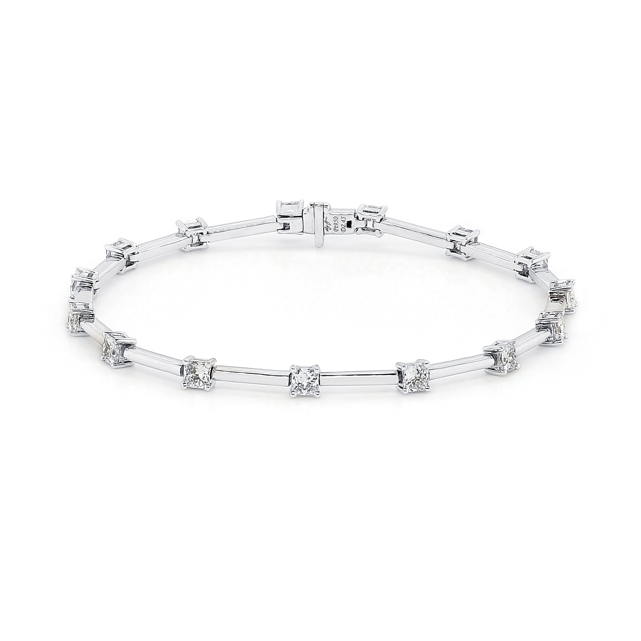 My Girl Station Bracelet 2.50 Carat | Platinum Front View