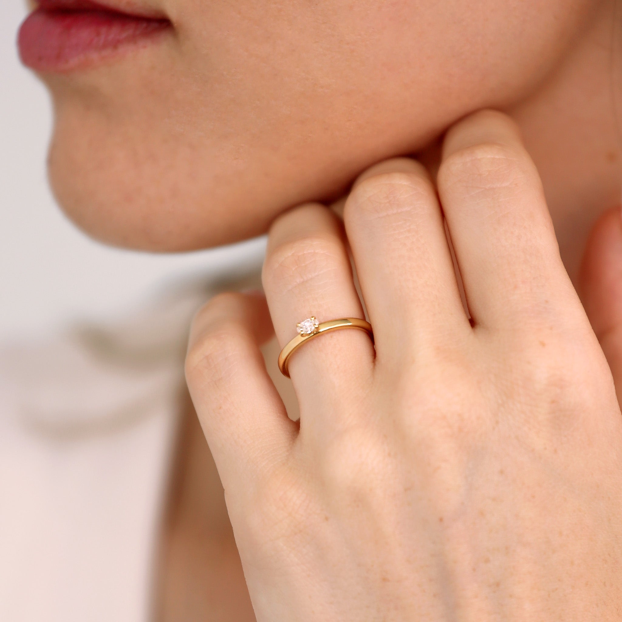 Shimansky 0.14ct Oval Solitaire Diamond Ring in 18K Yellow Gold Model View