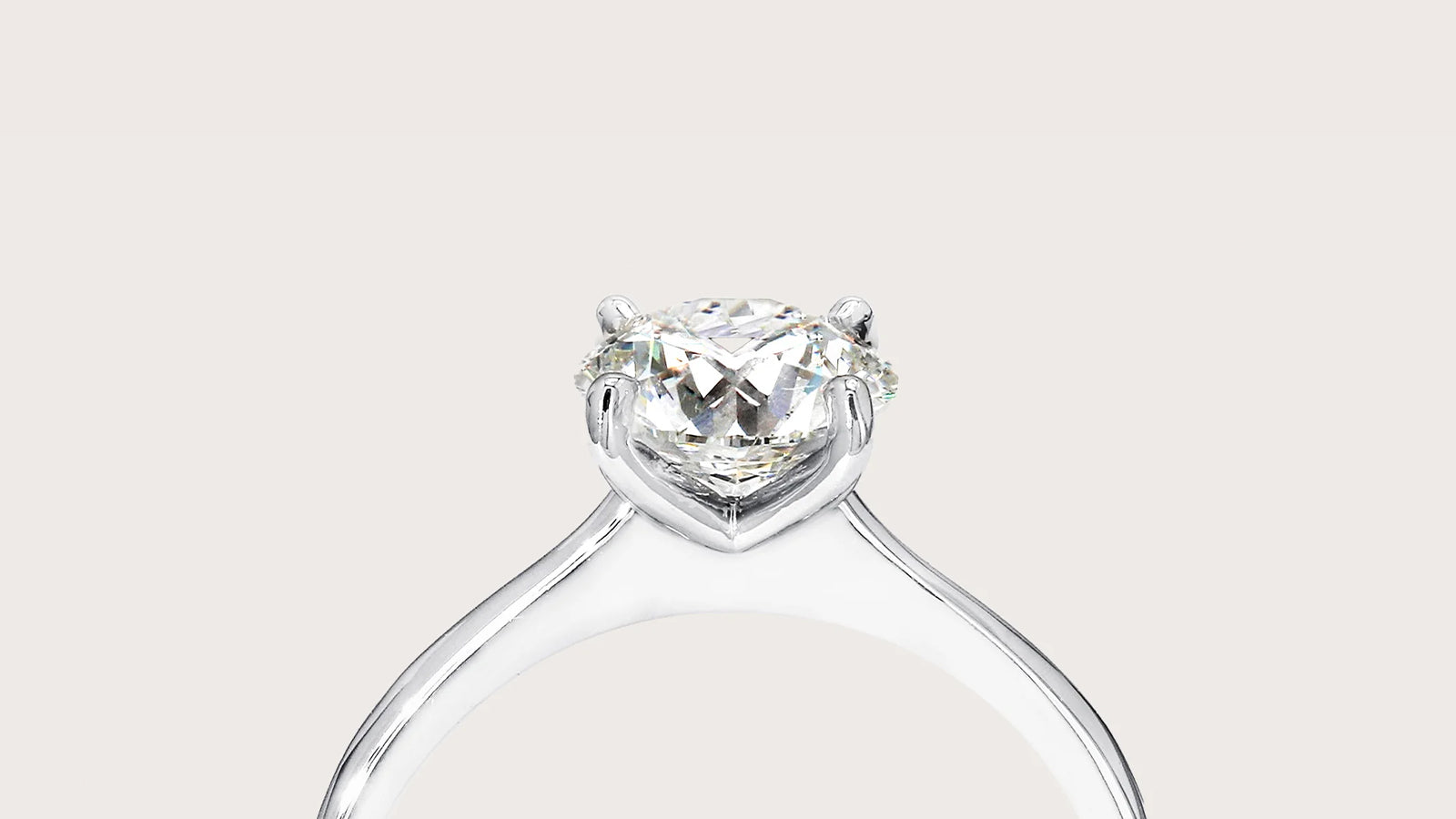 DIAMOND ENGAGEMENT RINGS – DOES SIZE REALLY MATTER? - SHIMANSKY.CO.ZA