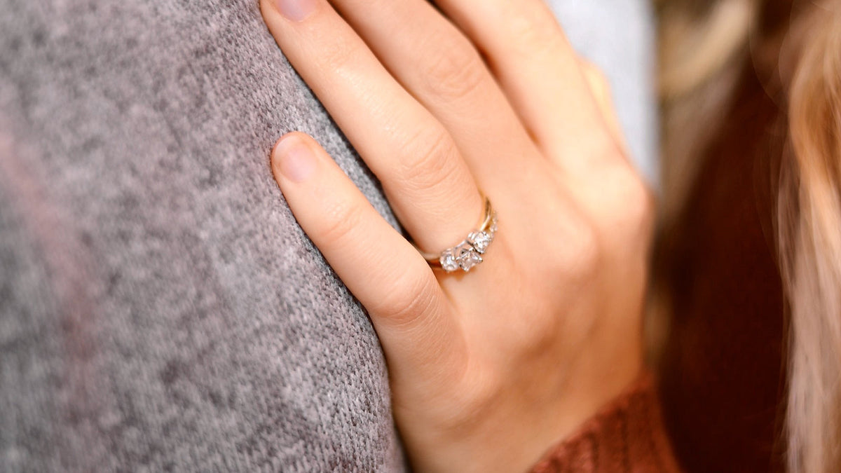 HOW TO WEAR YOUR ENGAGEMENT RING AND WEDDING BAND