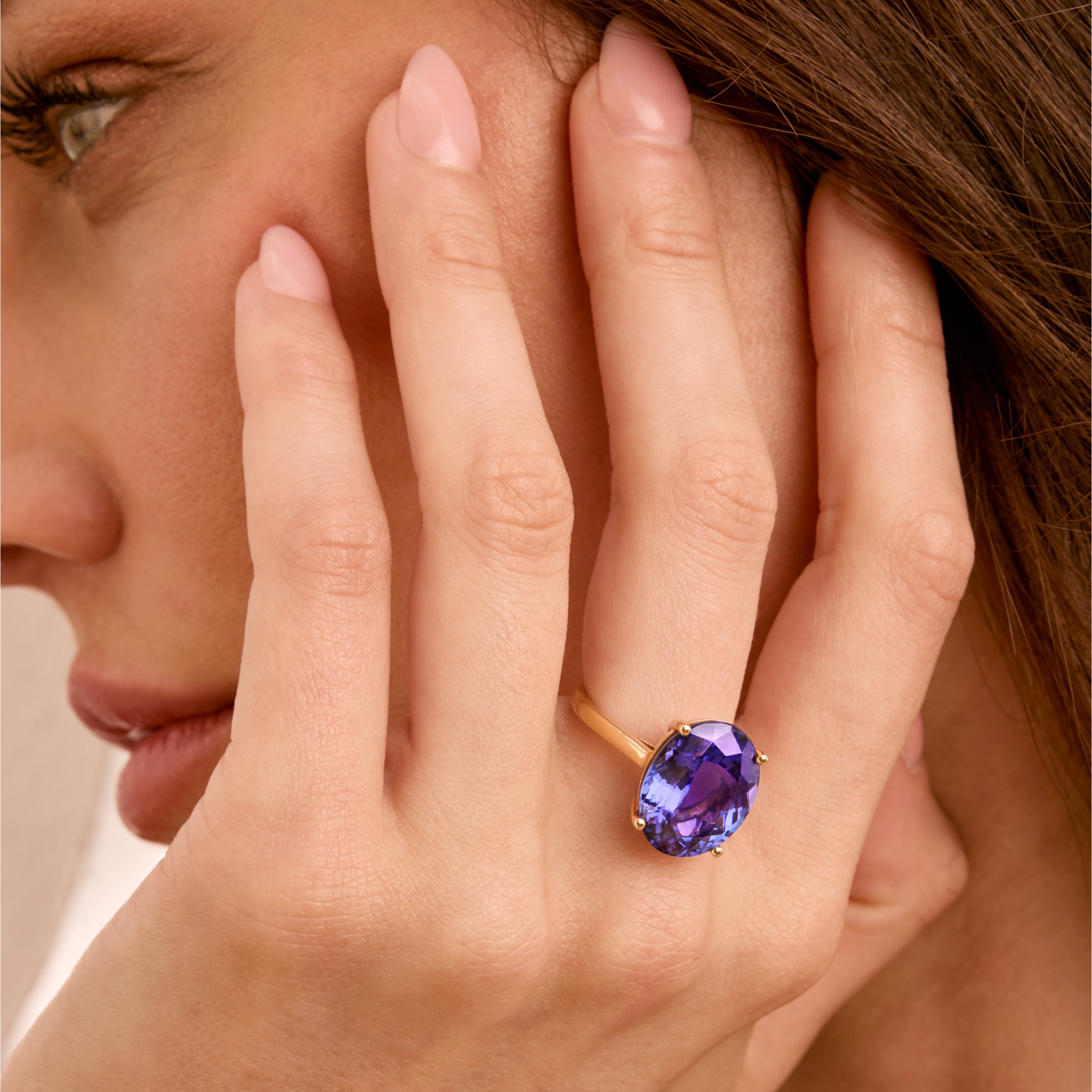 Oval Tanzanite Solitaire Ring