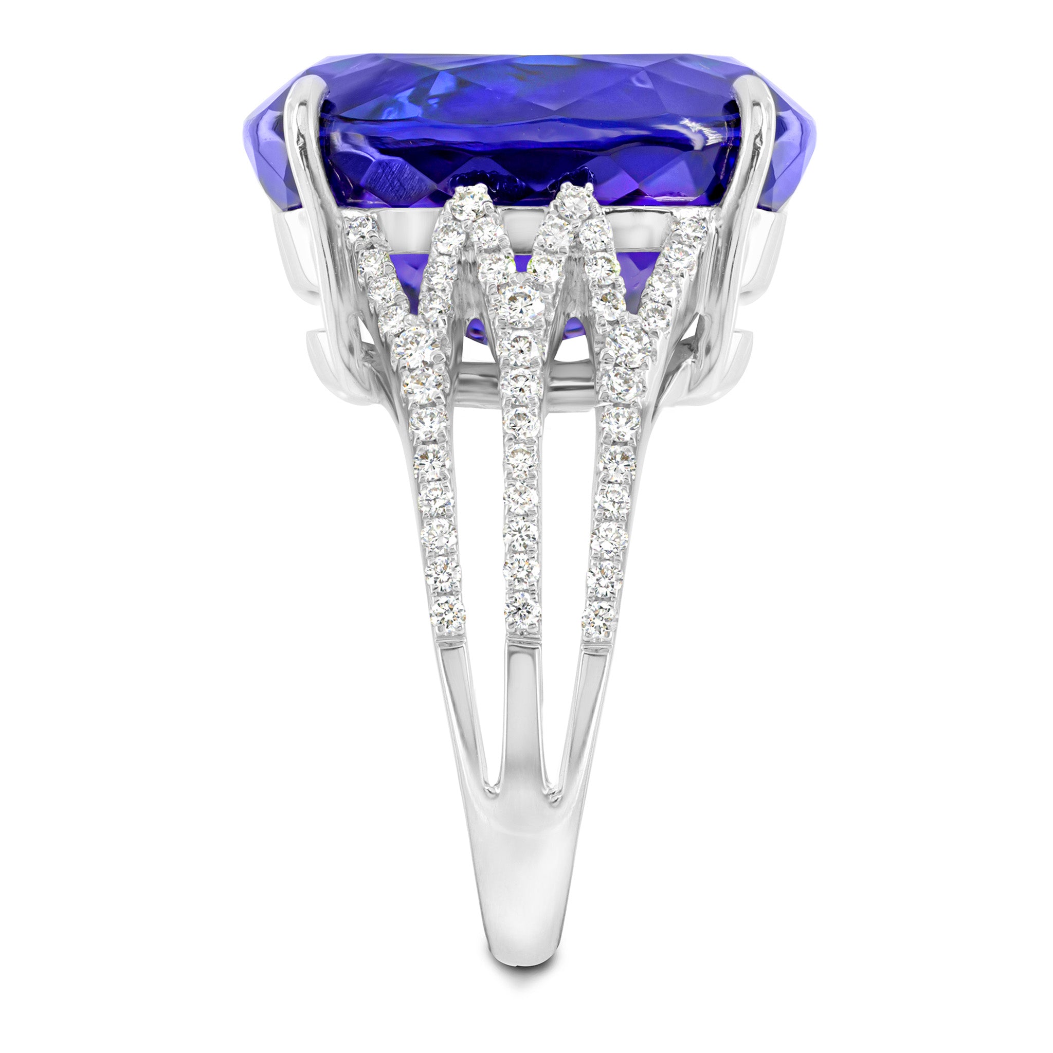 Oval Tanzanite & Diamond Dress Ring
