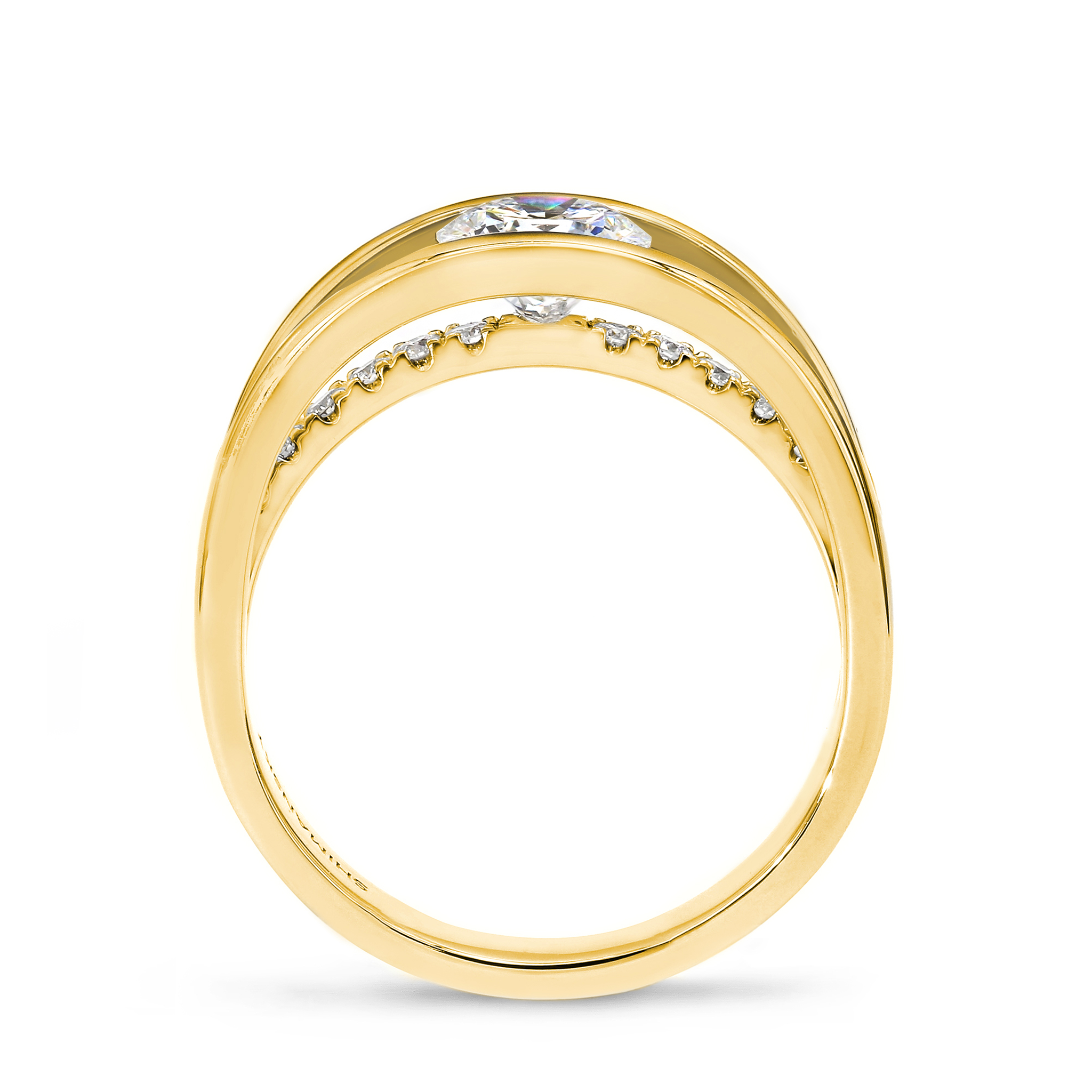 #Metal_Yellow Gold #Centre Carat_0.7