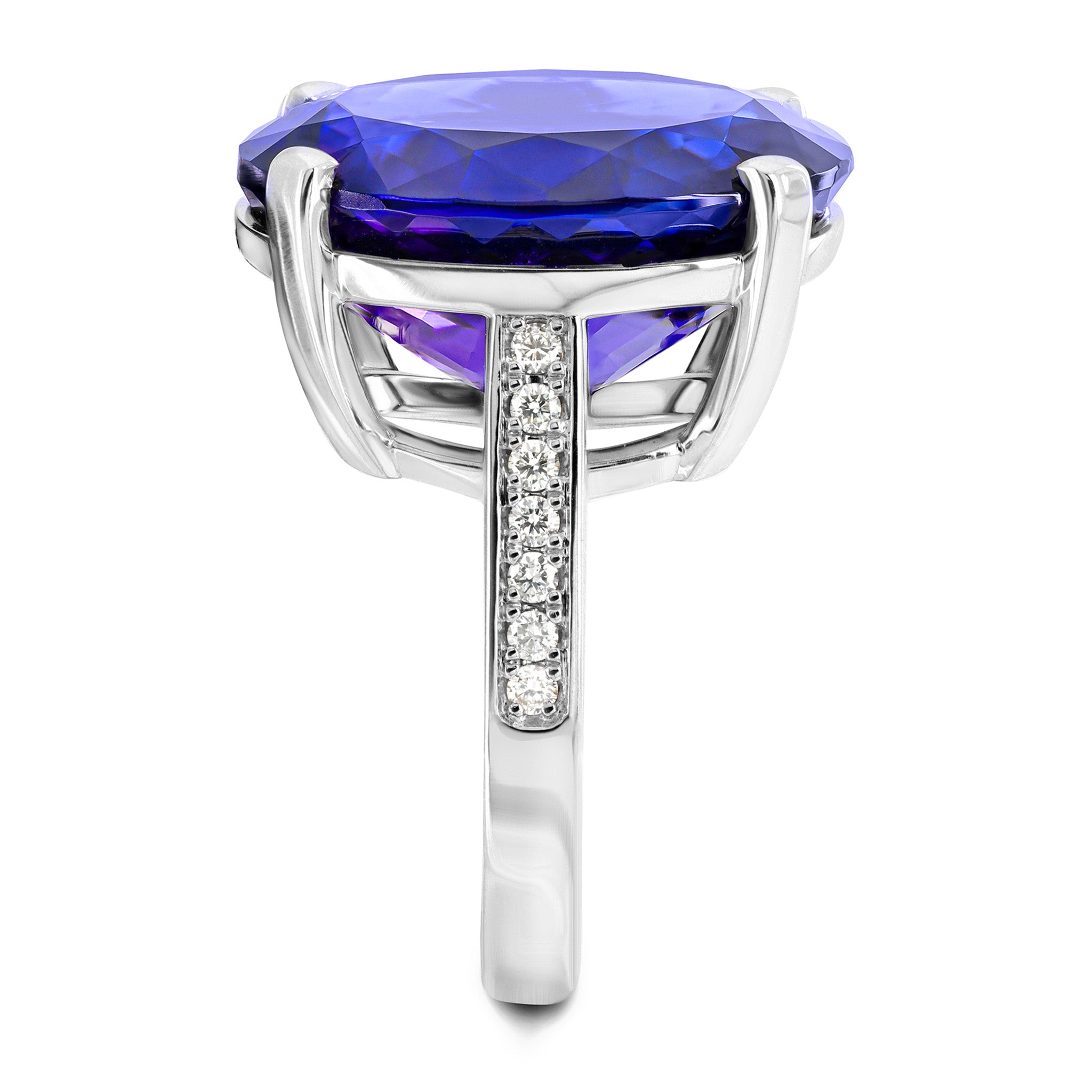 Oval Tanzanite & Diamond Dress Ring