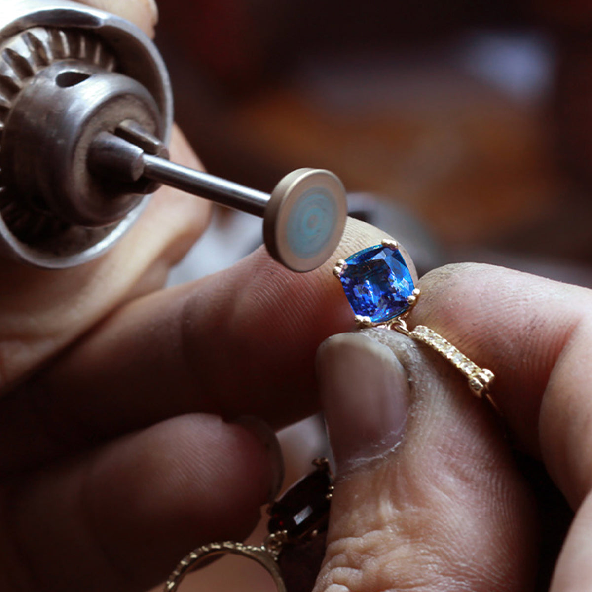 Shimansky Tanzanite Cutting and Polishing