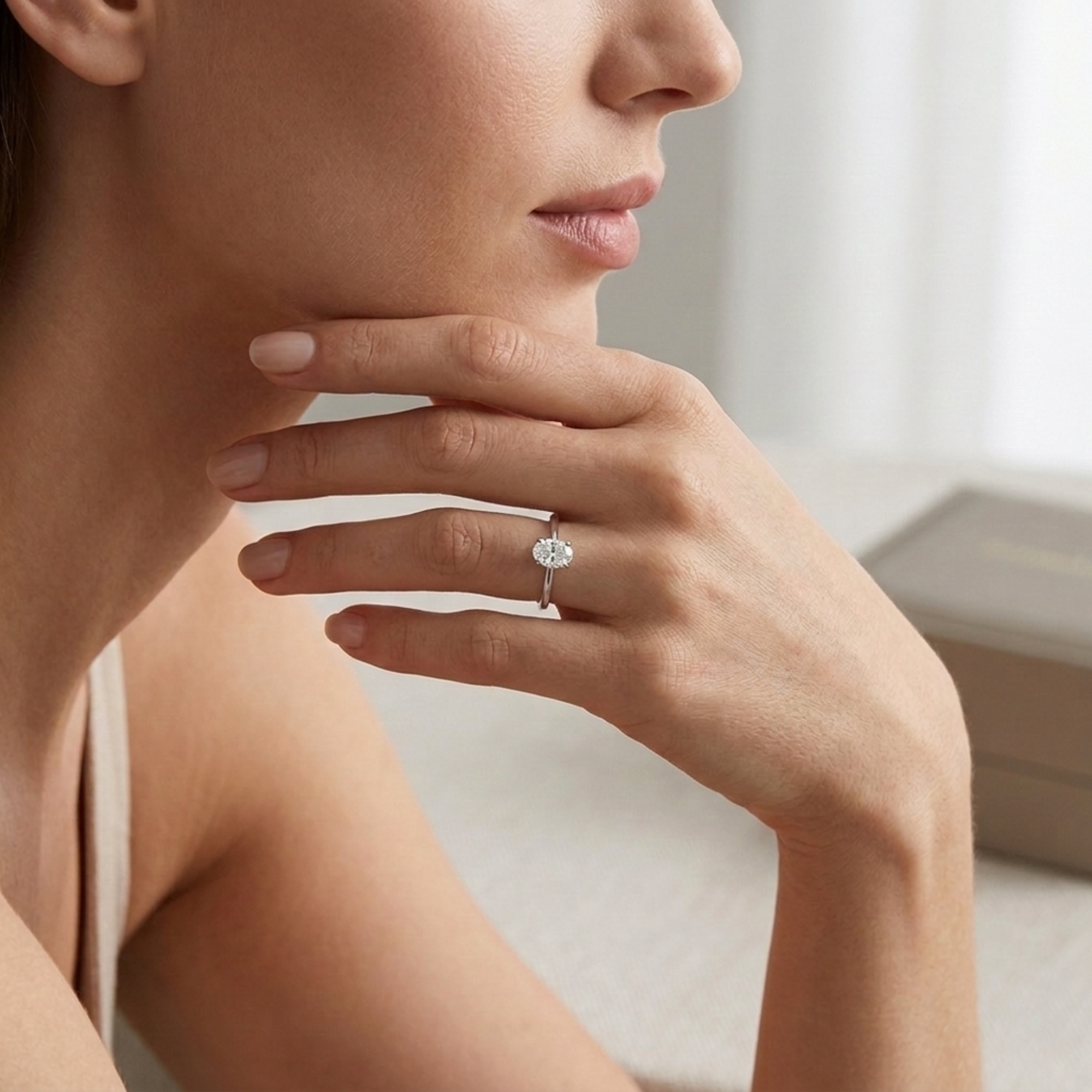 Ovaler Solitär-Diamant-Verlobungsring