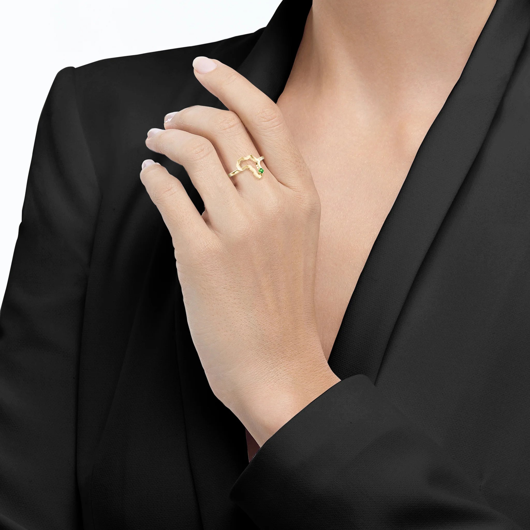 Shimansky 0.03ct My Africa Small Tsavorite Ring in 14K Yellow Gold
Model View