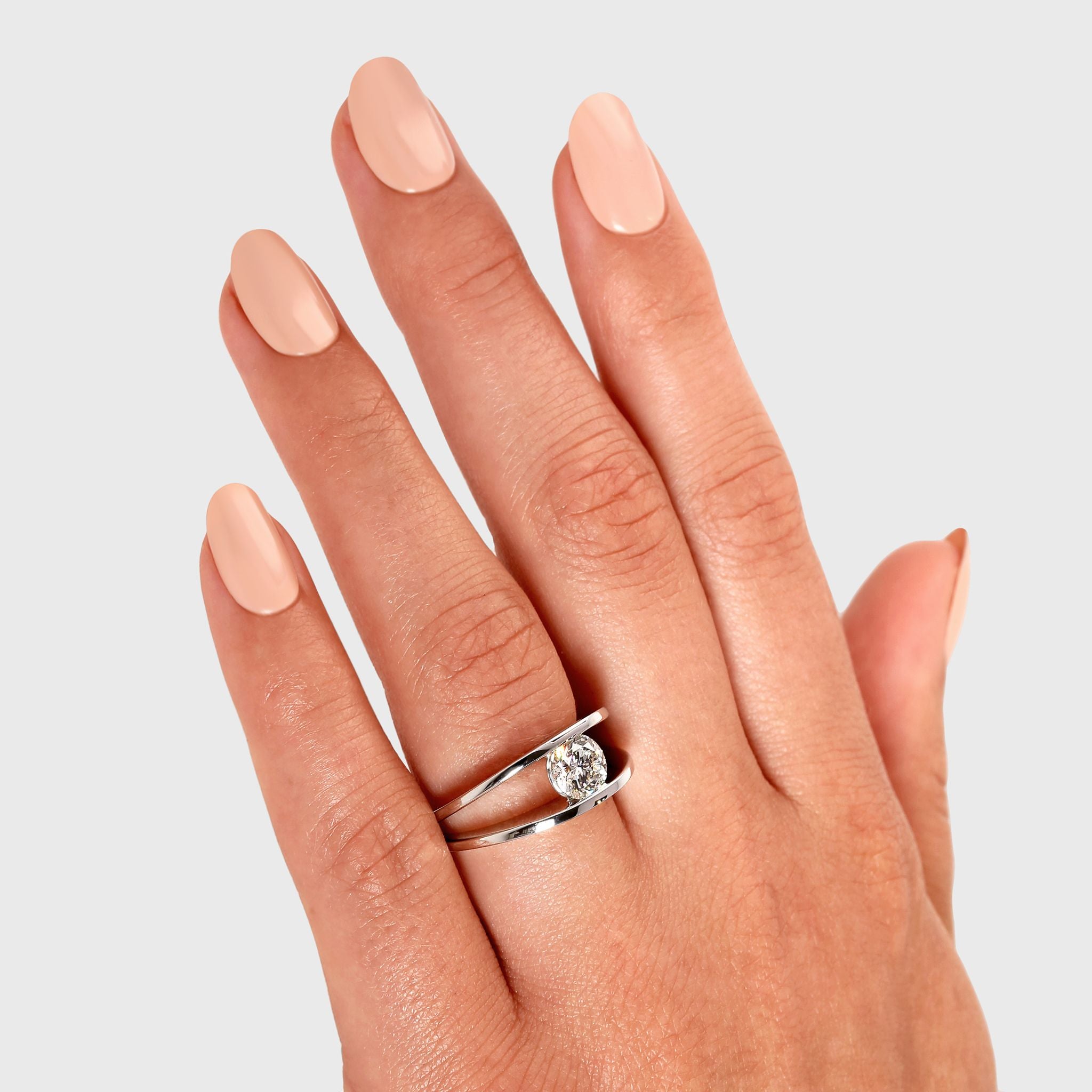 Shimansky 1ct Millennium Iconic Diamond Ring in Platinum Model View