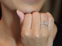 Shimansky My Girl Diamond Microset Solitaire Engagement Ring Platinum - Lifestyle Video #Metal_Platinum #Carat Weight_2