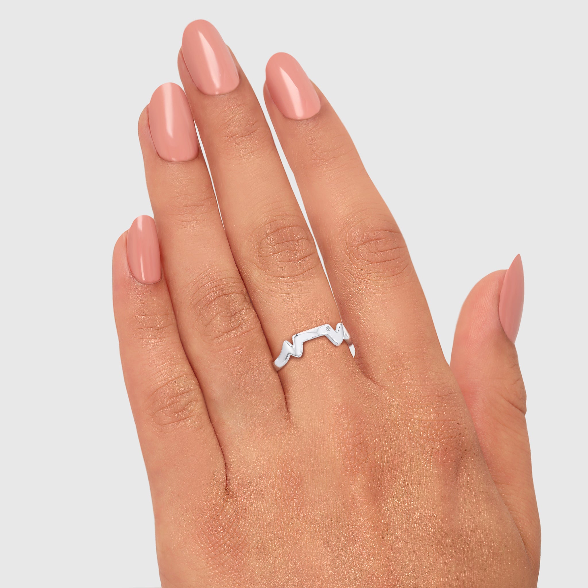 Shimansky - Women Wearing the Table Mountain Single Diamond Ring Crafted in 14K White Gold